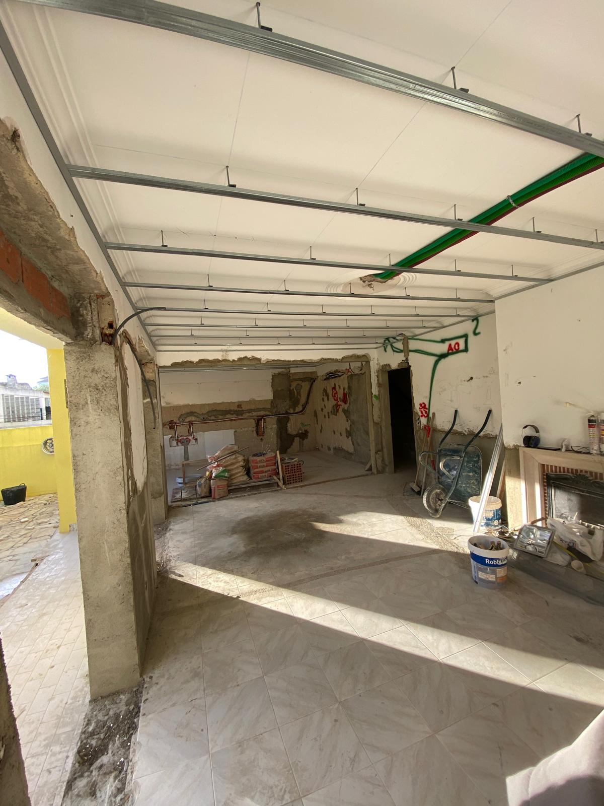 Remodelação completa de sala e zona social antes